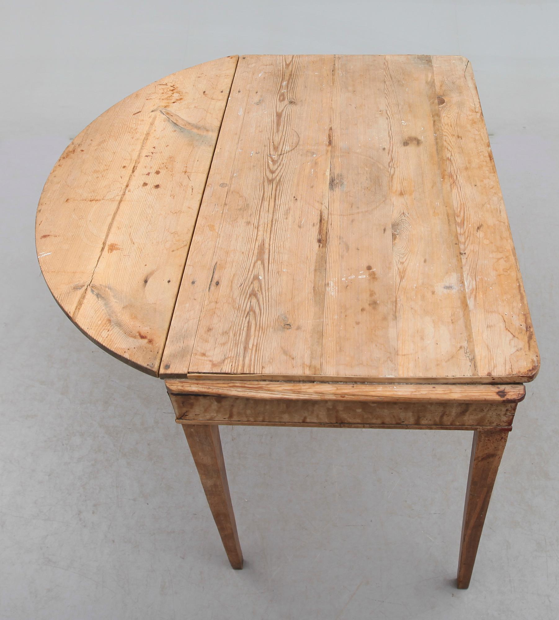 KLAFFBORD, allmoge, 1800-talets första hälft.