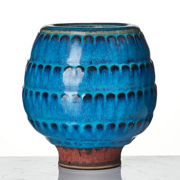 Wilhelm Kåge, Two Farsta stoneware vases, Gustavsberg Studio, 1948 and 1950.