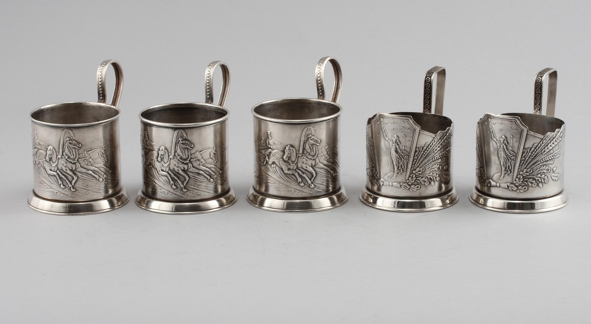 TEGLASHÅLLARE, 3 + 2, försilvrad metall, Ryssland, 1900-talets första hälft.