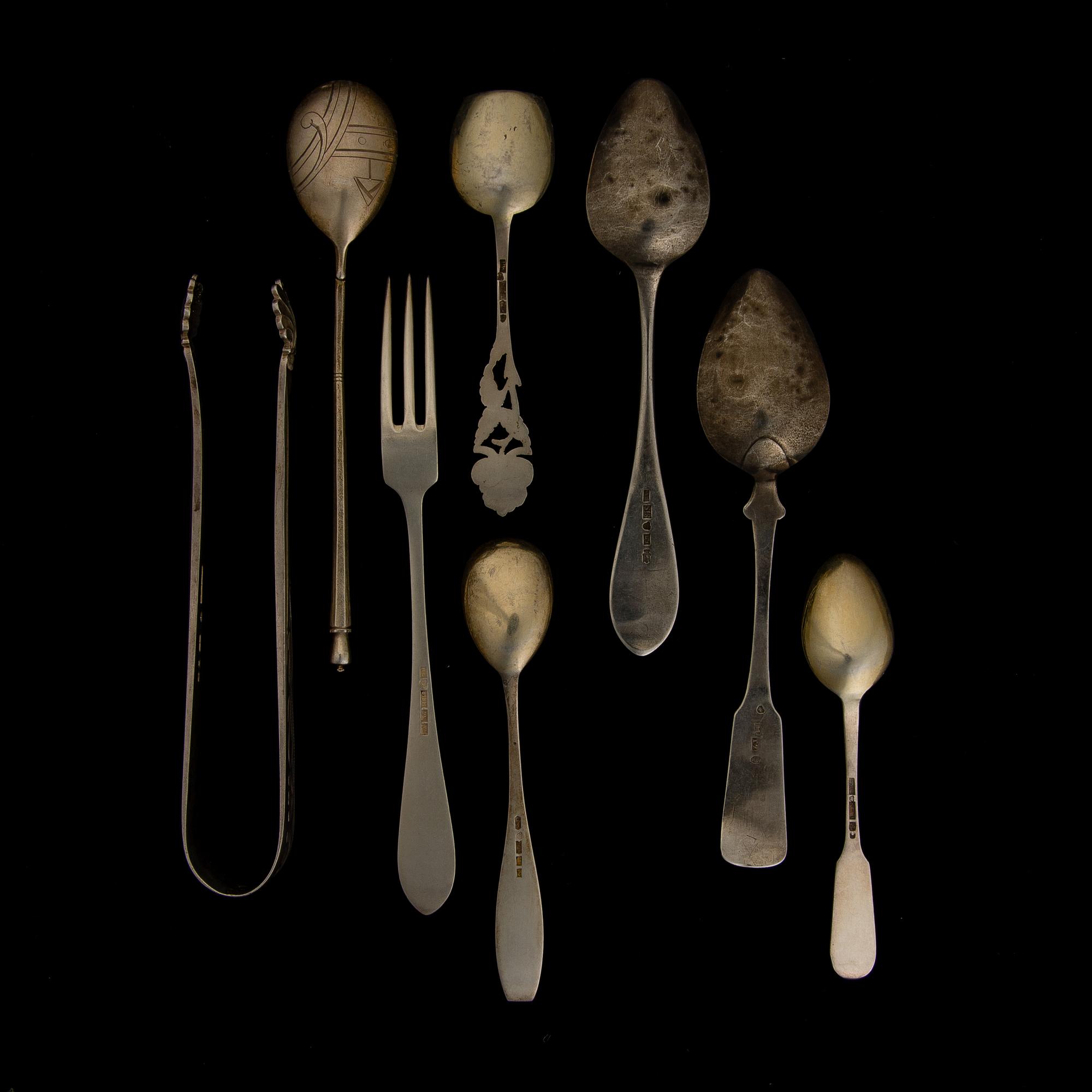 BESTICK, 31 st, silver, Finland, Sverige, Frankrike, Ryssland. 1800-tal och 1900-talets första hälft. Totalvikt 738 g.