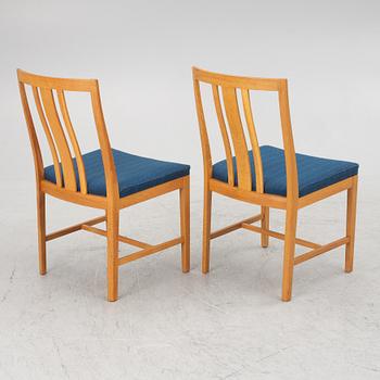 Bertil Fridhagen, ruokapöytä sekä tuoleja, 4 kpl, Bodafors, 1900-luvun toinen puolisko.