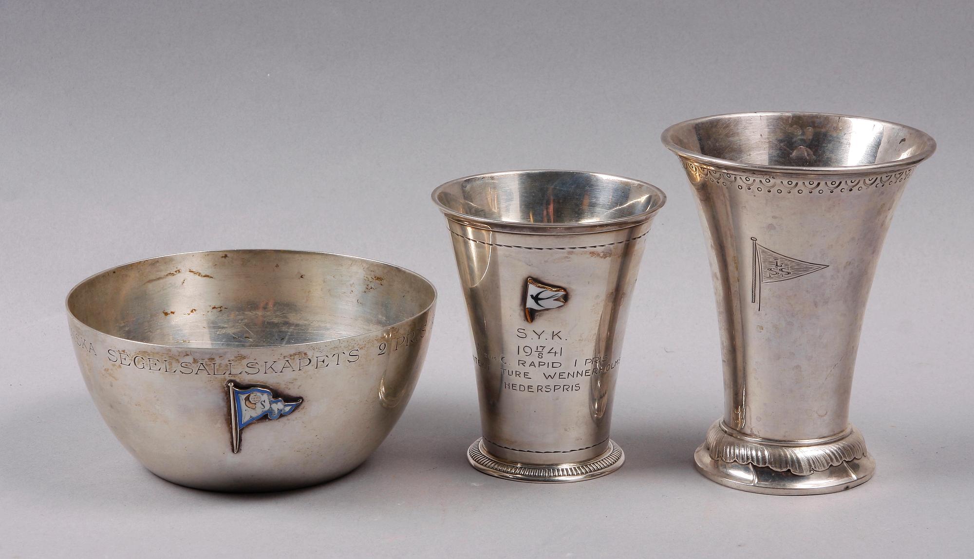 SKÅL samt BÄGARE, 2 st, silver, CG Hallberg, Axel Bergman, GAB, Stockholm, 1902-1941.