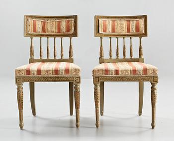 STOLAR, ett par, sengustavianska, 1700/1800-tal.