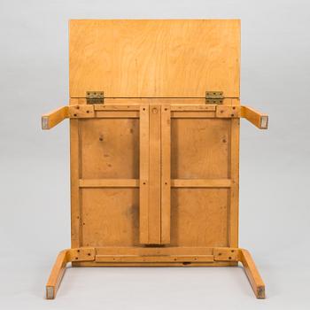 Alvar Aalto, klahvipöytä "DL85", O.Y. Huonekalu- ja Rakennustyötehdas A.B. 1900-luvun puoliväli.