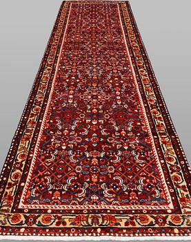 Gallerimatta, Hamadan, ca 420 x 110 cm.