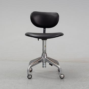 A swivel chair,  Lindqvist, Motala, mid 20th Century.