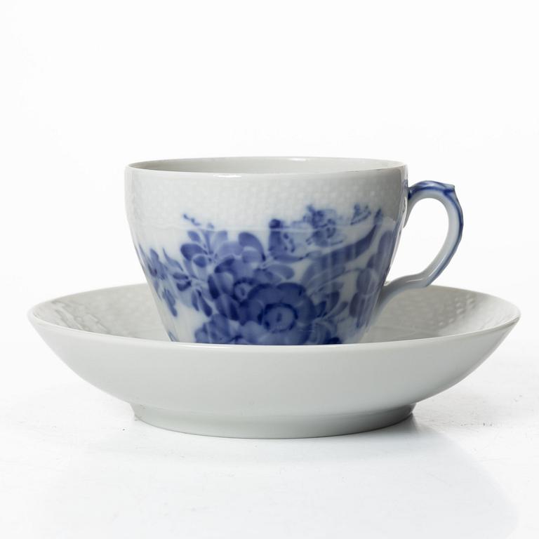 Royal Copenhagen, kaffeservis, 54 delar, "Blå blomst", Danmark, 1900-talets andra hälft.
