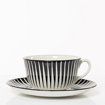 Eugen Trost, stor tekopp med fat, "Zebra", Upsala-Ekeby Gefle.