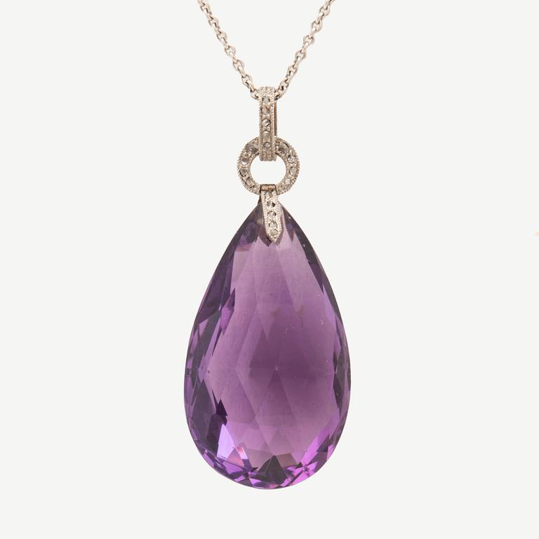 An 18K white gold necklace set with a briolette-cut amethyst and rose-cut diamonds.