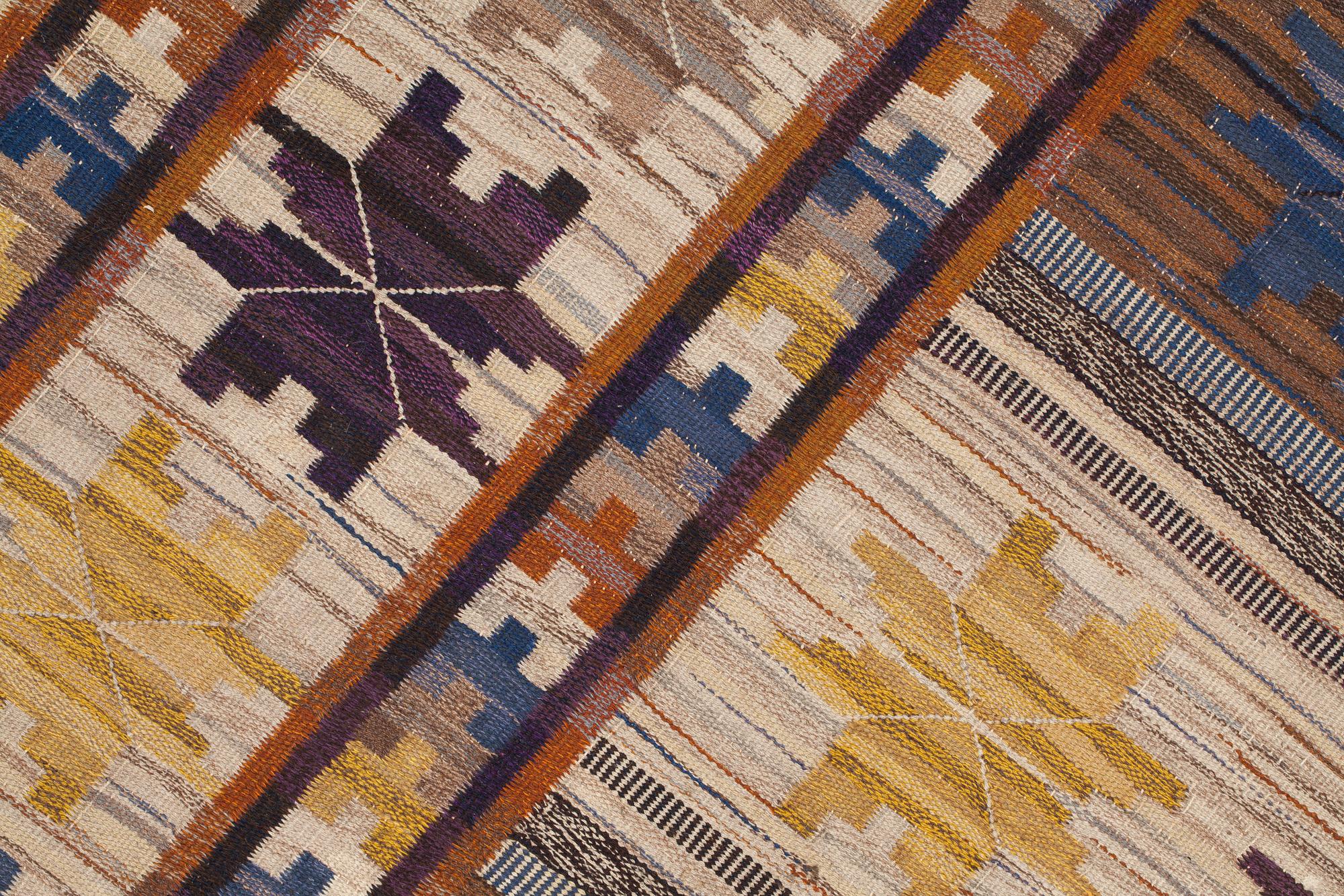 CARPET. "Höstmattan". Flat weave. 351 x 224,5 cm. Signed MMF.