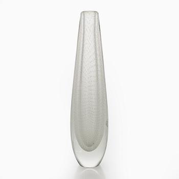 Gunnel Nyman, vas, modell "GN 31", signerad G. Nyman Nuutajärvi Notsjö. Formgiven 1947.