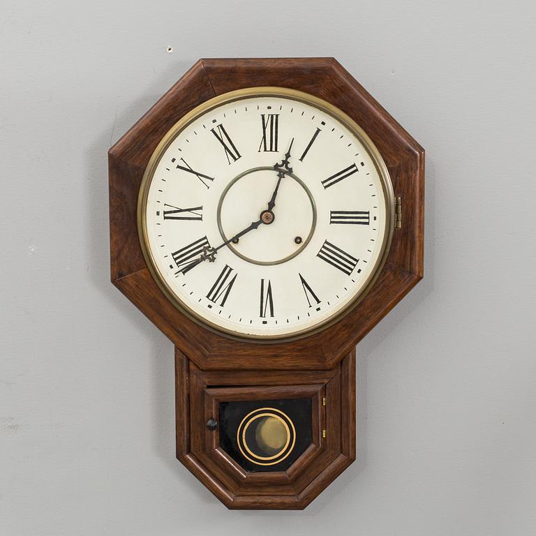 A wall clock, Waterbury Clock C&O, 19/20th century,