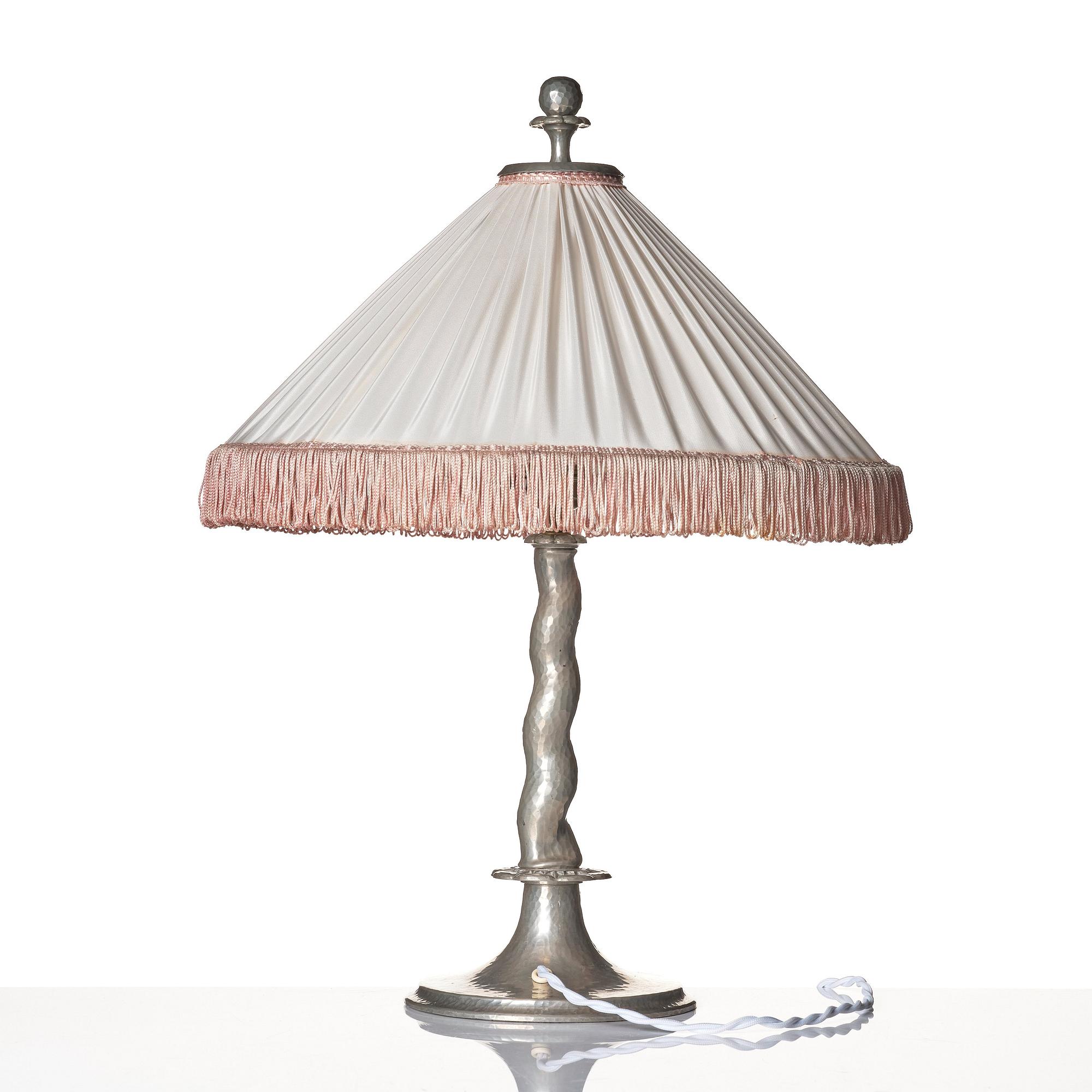 Harald Notini, bordslampa, modell "6891", Arvid Böhlmarks Lampfabrik, Stockholm 1920-tal.