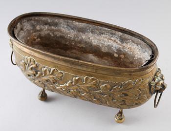 JARDINJÄR, mässing, 1800-tal.