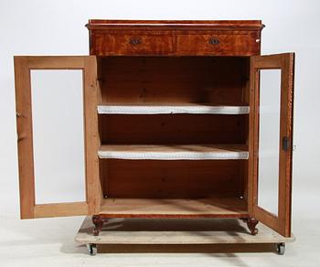 BOKSKÅP, nyrokoko, 1800-talets slut.