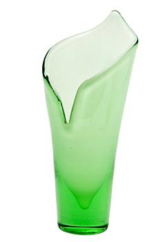 499. Gunnel Nyman, GLASS SCULPTURE /VASE "CALLA ".