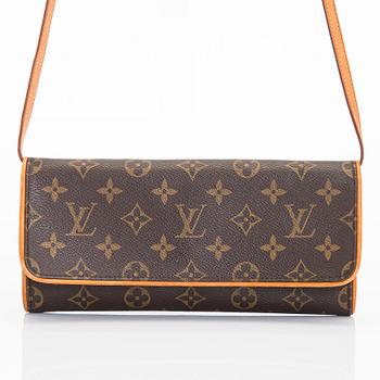 Louis Vuitton, a Monogram 'Pochette Twin' bag.