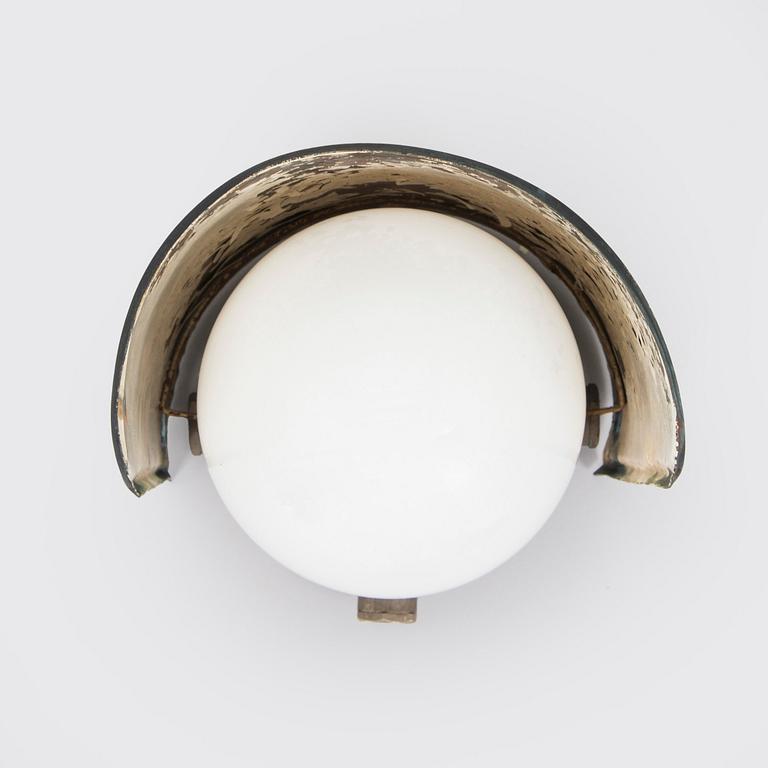 Paavo Tynell, An outdoor wall light, model 7307-16, Taito oy, Finland.