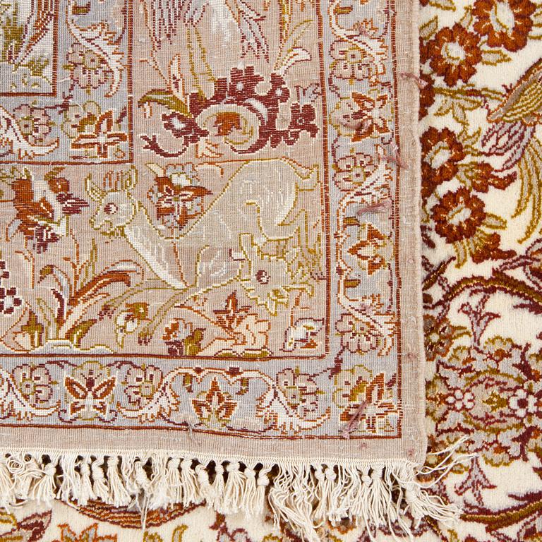 MATTA, Isfahan, old, part silk, ca 165x110 cm.