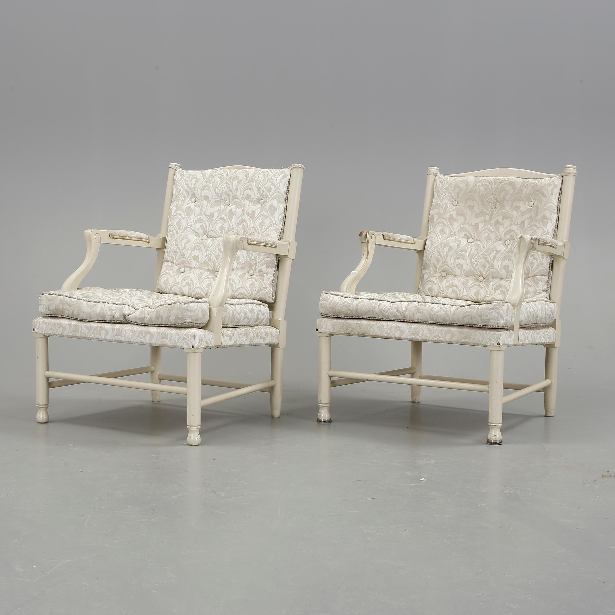 FÅTÖLJER, ett par, s k Gripsholmsmodell, 1900-tal.