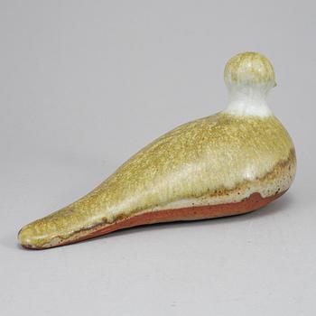 ULLA KRAITZ, sculpture, stoneware, signed.