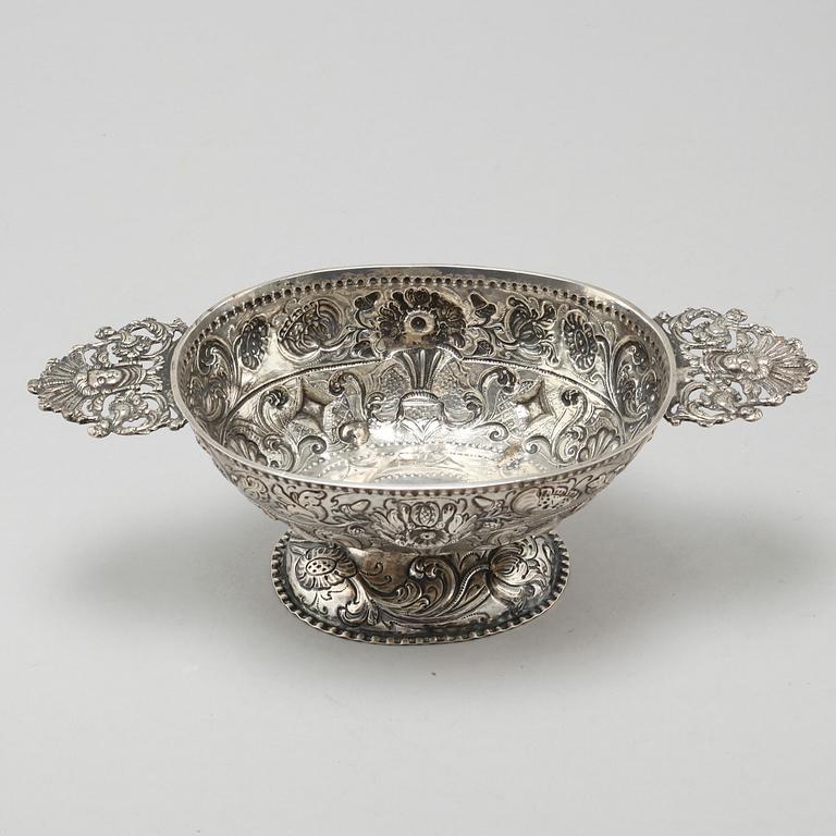 A silver brandy-bowl, likely by Hendrik van Manen, Sneek, Netherlands, 1782.