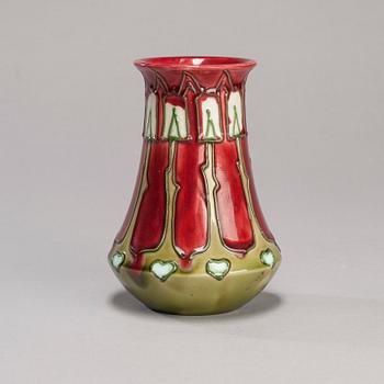 VAS, keramik, Minton, England, omkring år 1900.