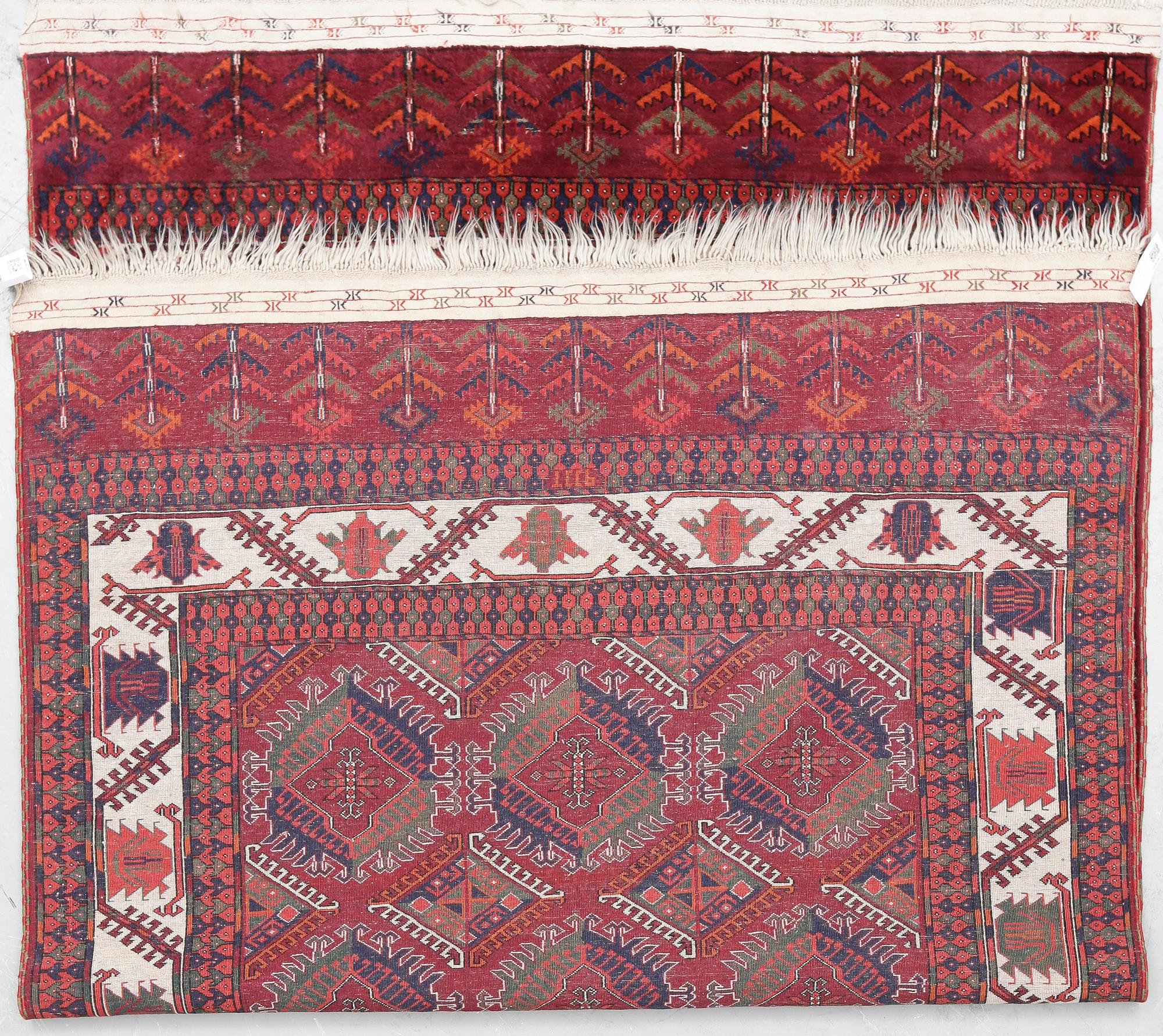 MATTA, Turkmen, ca 265 x 163cm.
