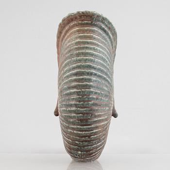 Gunnar Nylund, skulptur, "gondolsnäcka", Rörstrand, 1940-50-tal.