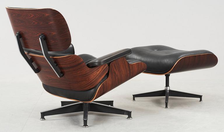 CHARLES & RAY EAMES, "Lounge Chair and ottoman", Herman Miller, USA.