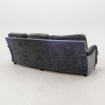 A gray 'Avon' sofa from Buhréns.