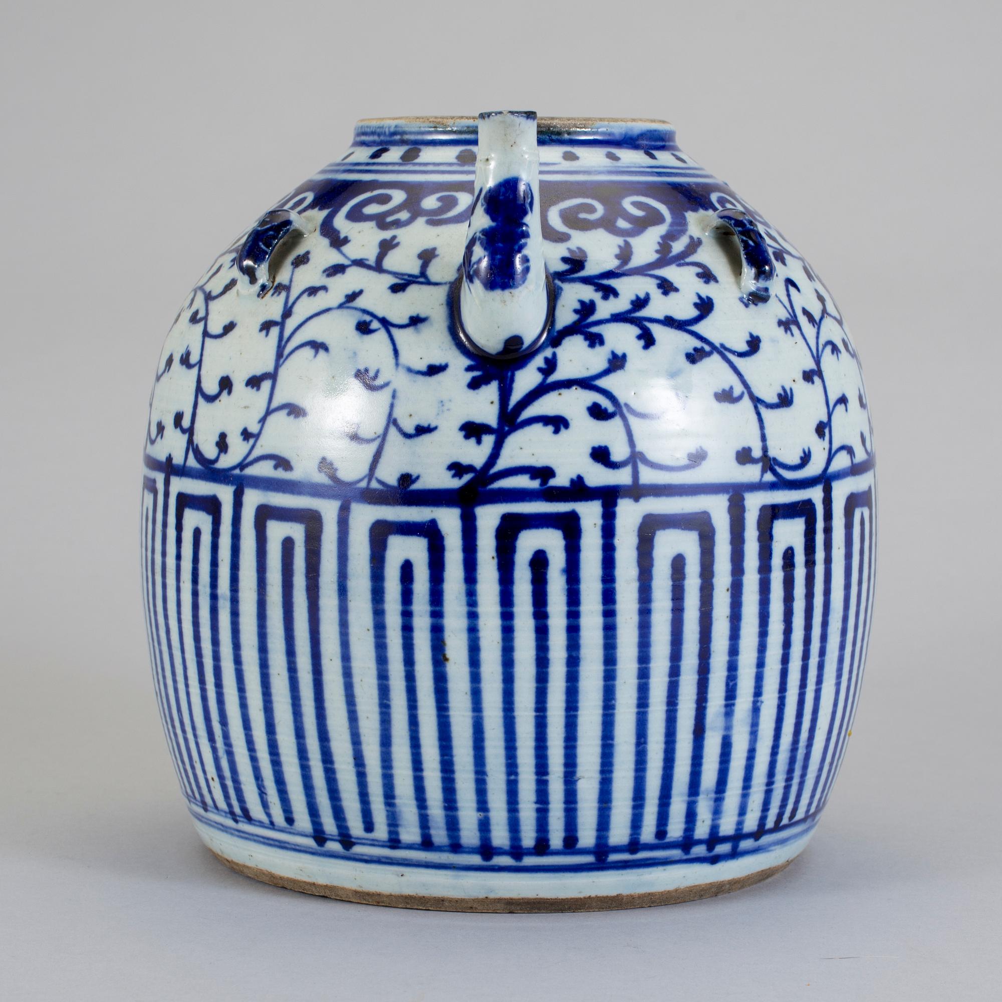KANNA, porslin, Kina, 1800-tal.