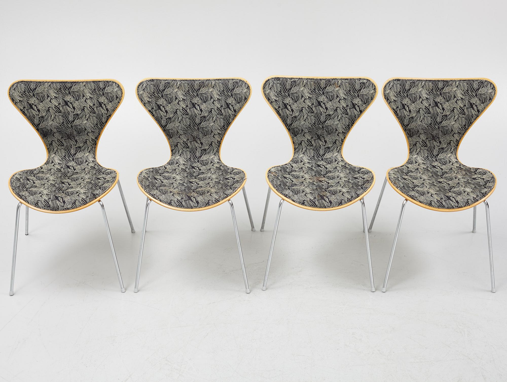 Arne Jacobsen, stolar, 4 st, "Sjuan", Fritz Hansen, Danmark.