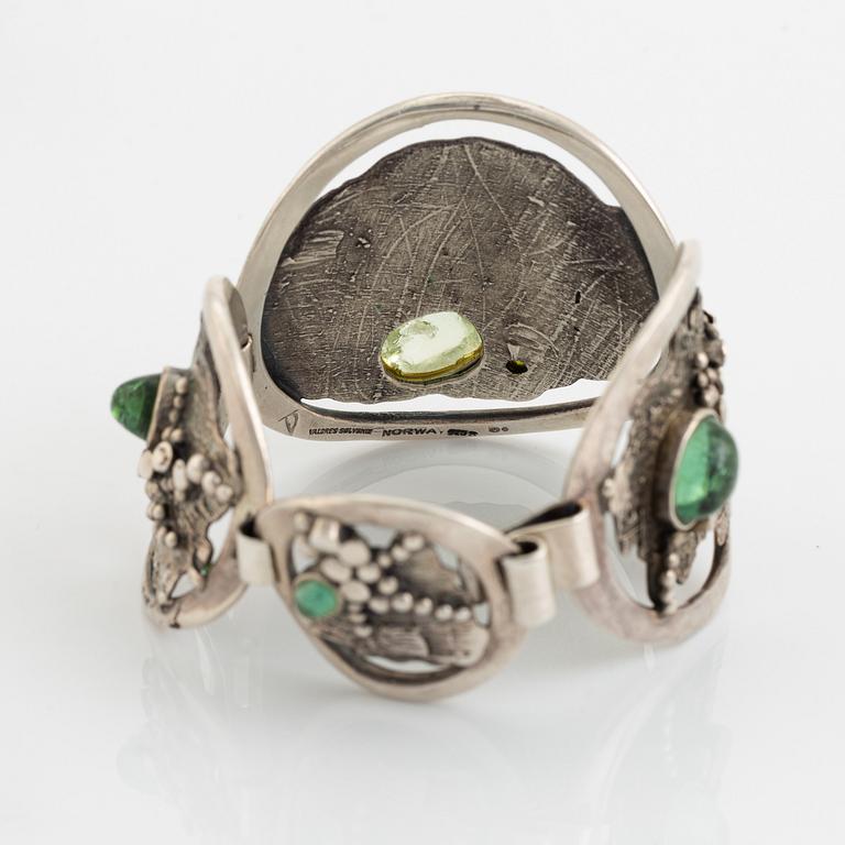 Valdres Solvsmie, silver and cabochon cut tourmaline bangle, Norway.