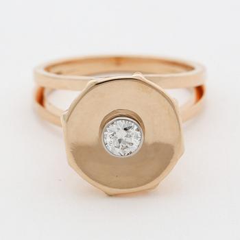 RING, 18K guld med briljantslipad diamant ca 0.20 ct.