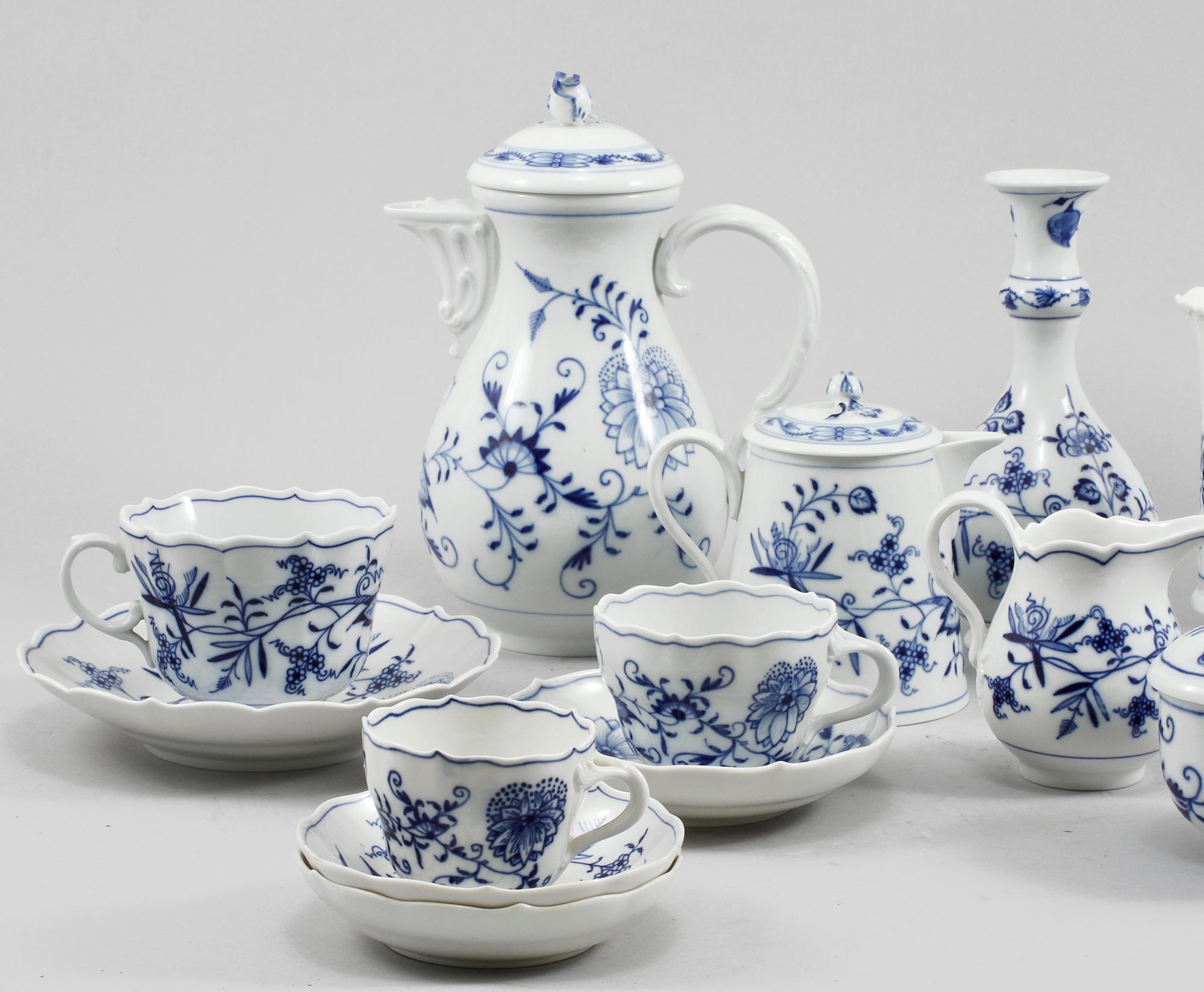 SERVISDELAR 34 delar, porslin, Meissen, 1900-tal.