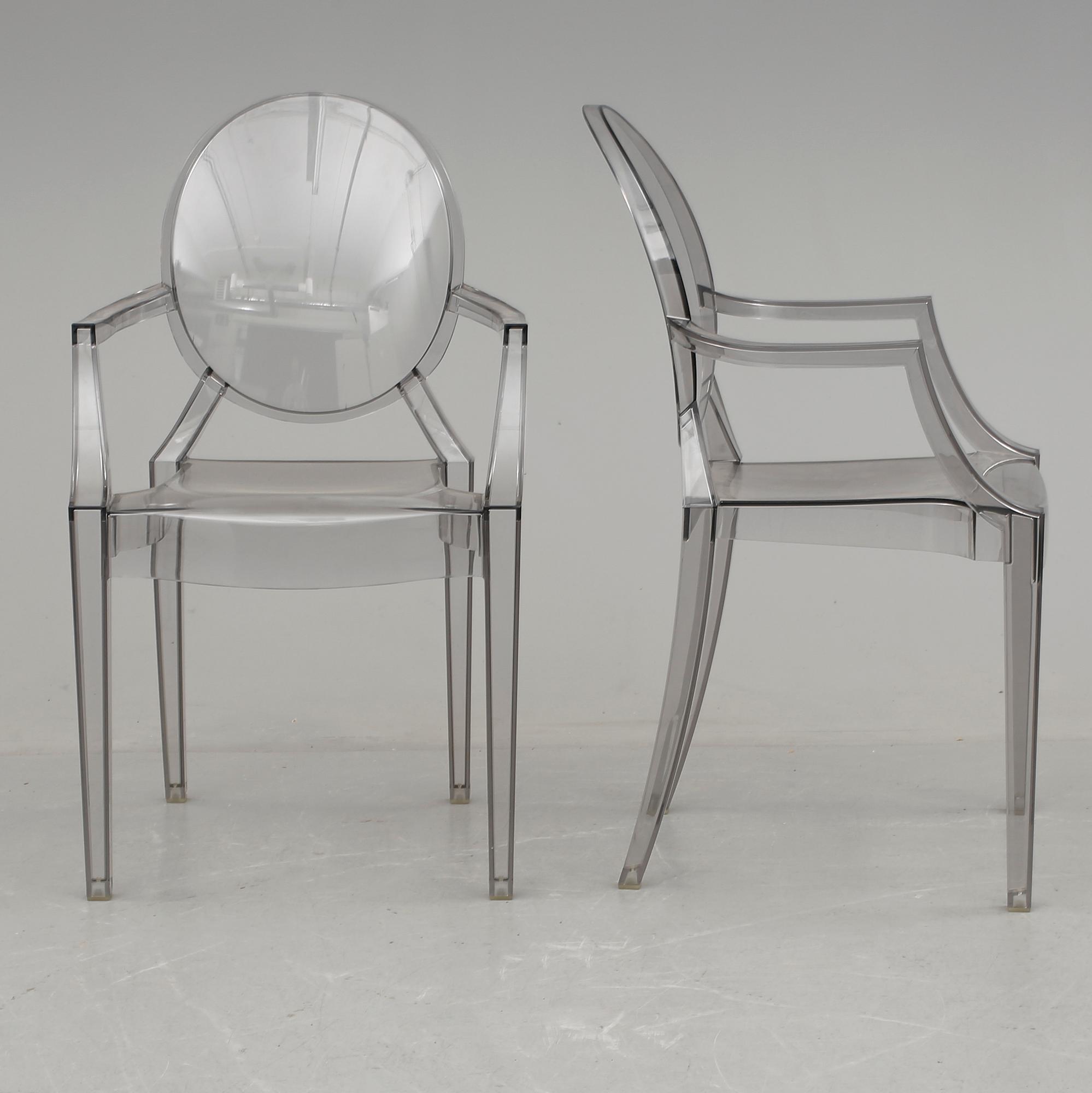 KARMSTOLAR, ett par, "Louis Ghost", Philippe Starck för Kartell.