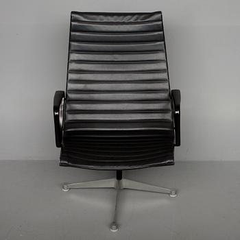 KARMSTOL, Eames, modell Herman Miller.