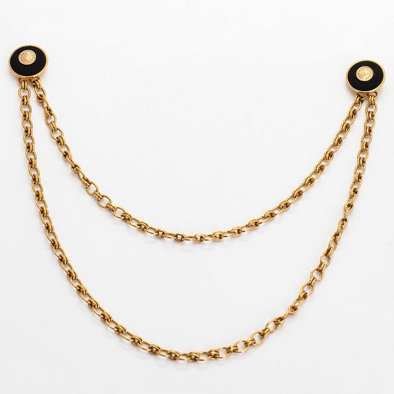 Chanel, a late 20th century brooch.