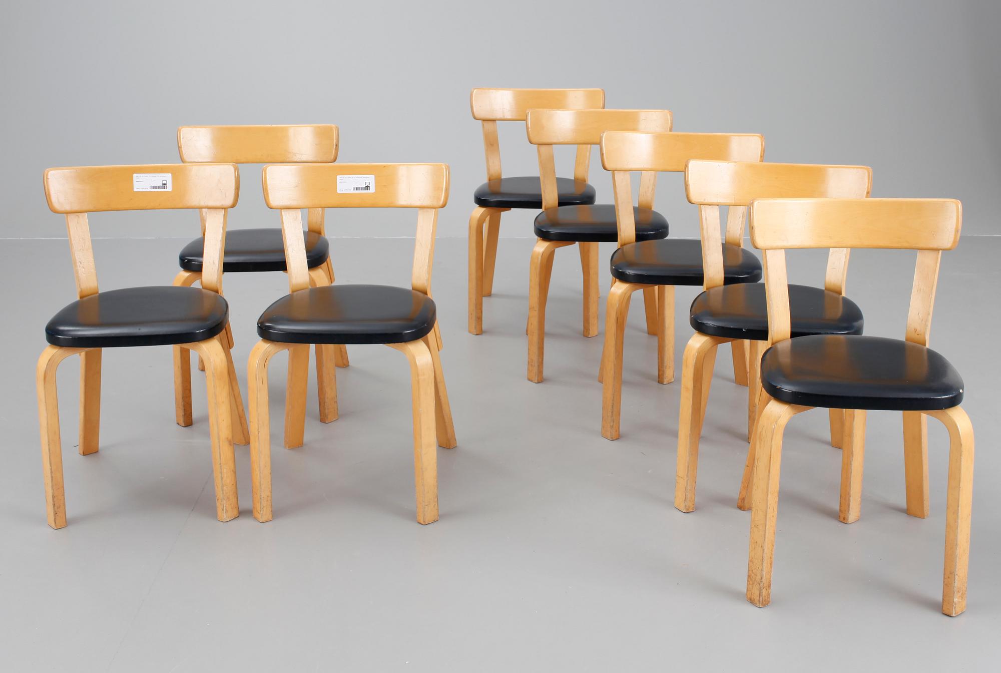 STOLAR, 8 st, modell 69, Alvar Aalto, formgiven 1935.