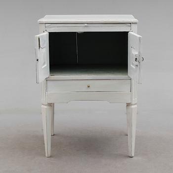 POTTSKÅP, omkring år 1800.