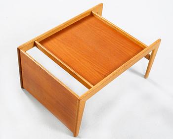 A table, model "Nikko/597-008", designed by Yngvar Sandström for Nordiska Kompaniets Verkstäder 1960.