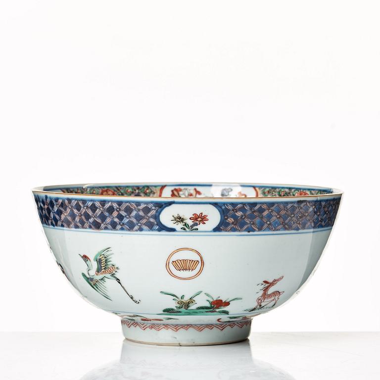 Bålskål, porslin. Qingdynastin, Kangxi (1662-1722).