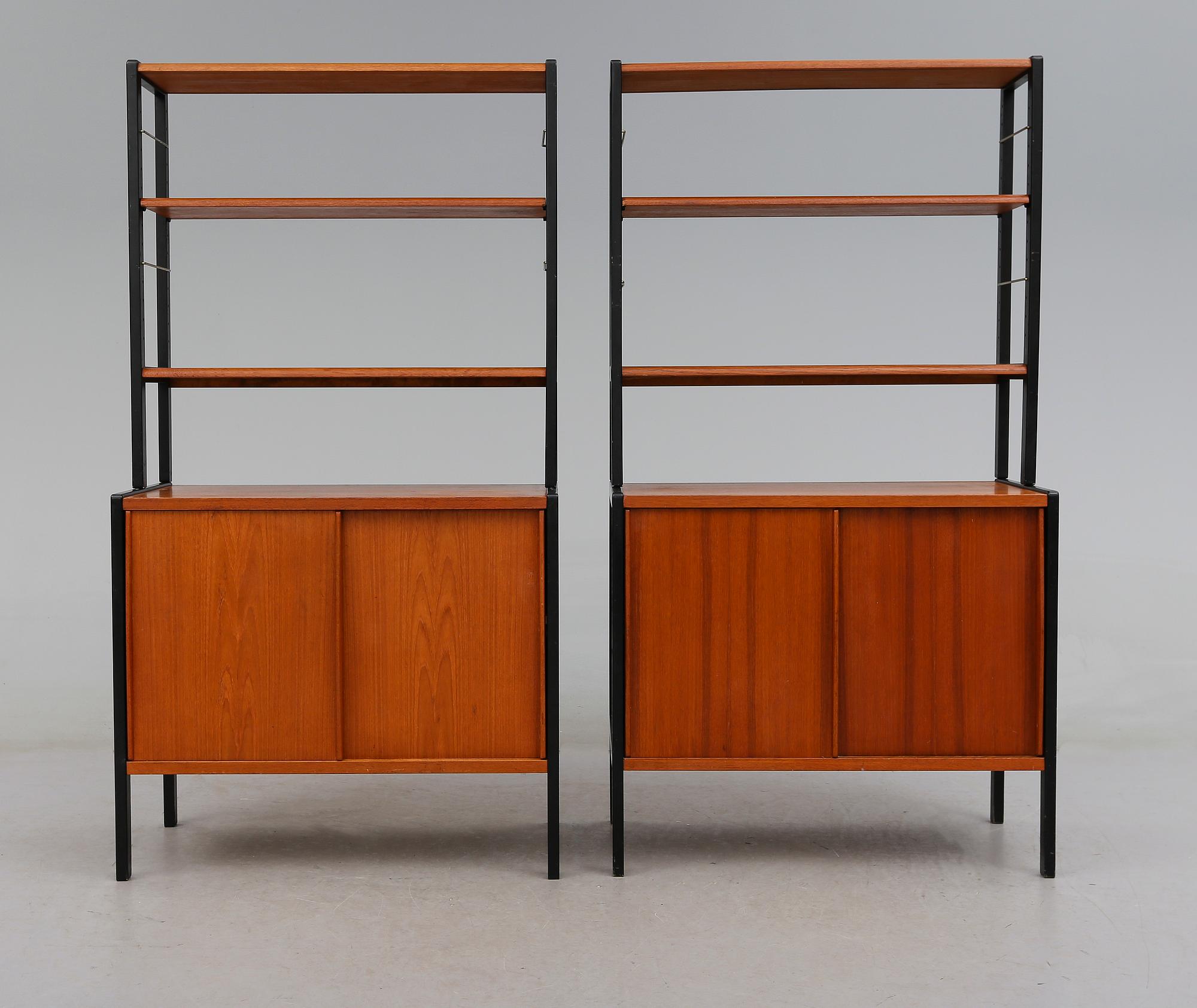BOKHYLLOR, 1 par, "Variett", Bertil Fridhagen, Bodafors, 1957.