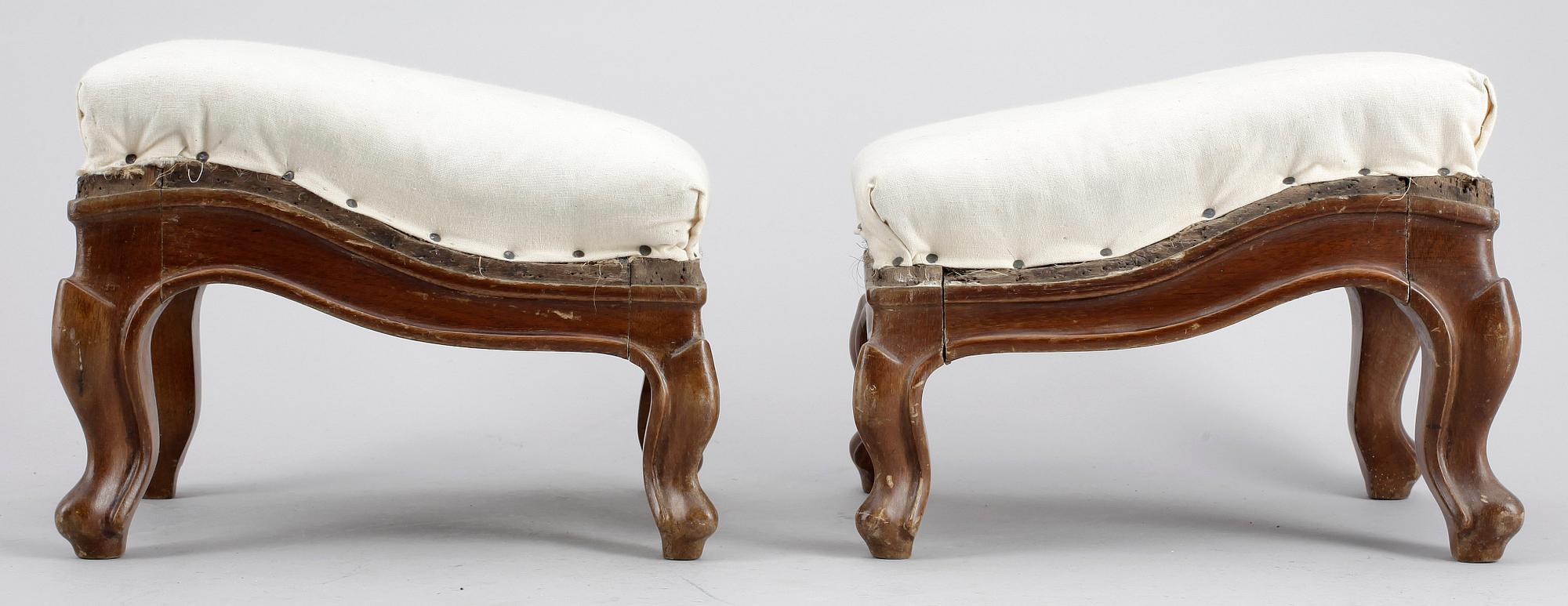 FOTPALLAR, ett par, rokokostil, trol Tyskland, 1900-talets första hälft.