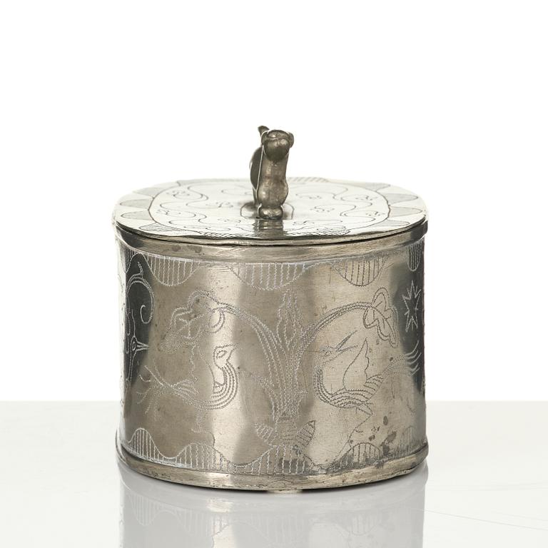 Nils Fougstedt, a Swedish Grace lidded box, Stockholm, 1923.