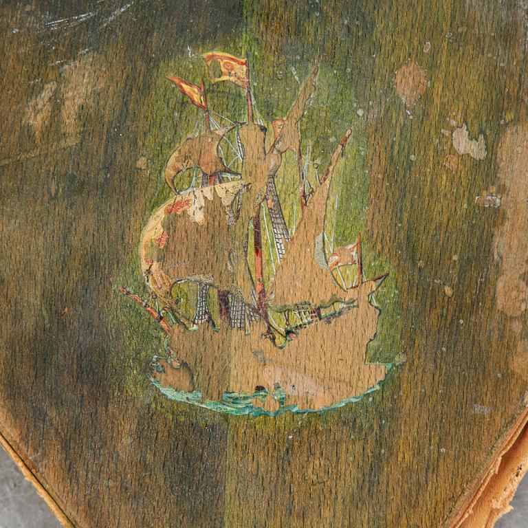 Spark protection and fire tools in brass, first half of the 20th century.