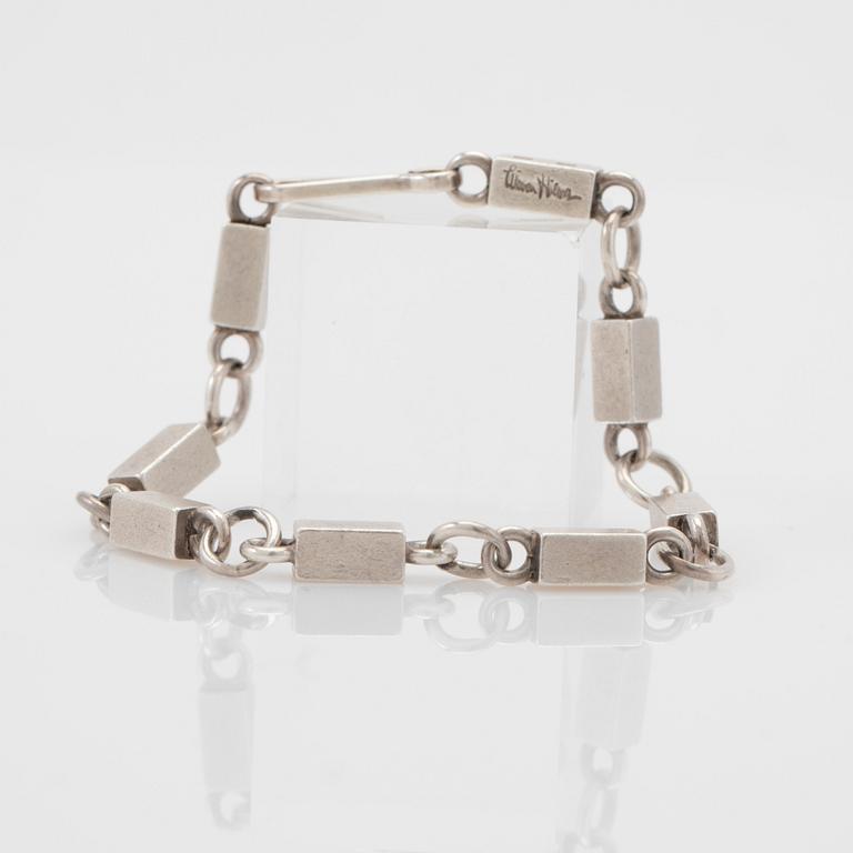 Wiwen Nilsson, Bracelet, sterling silver, Lund, 1962.