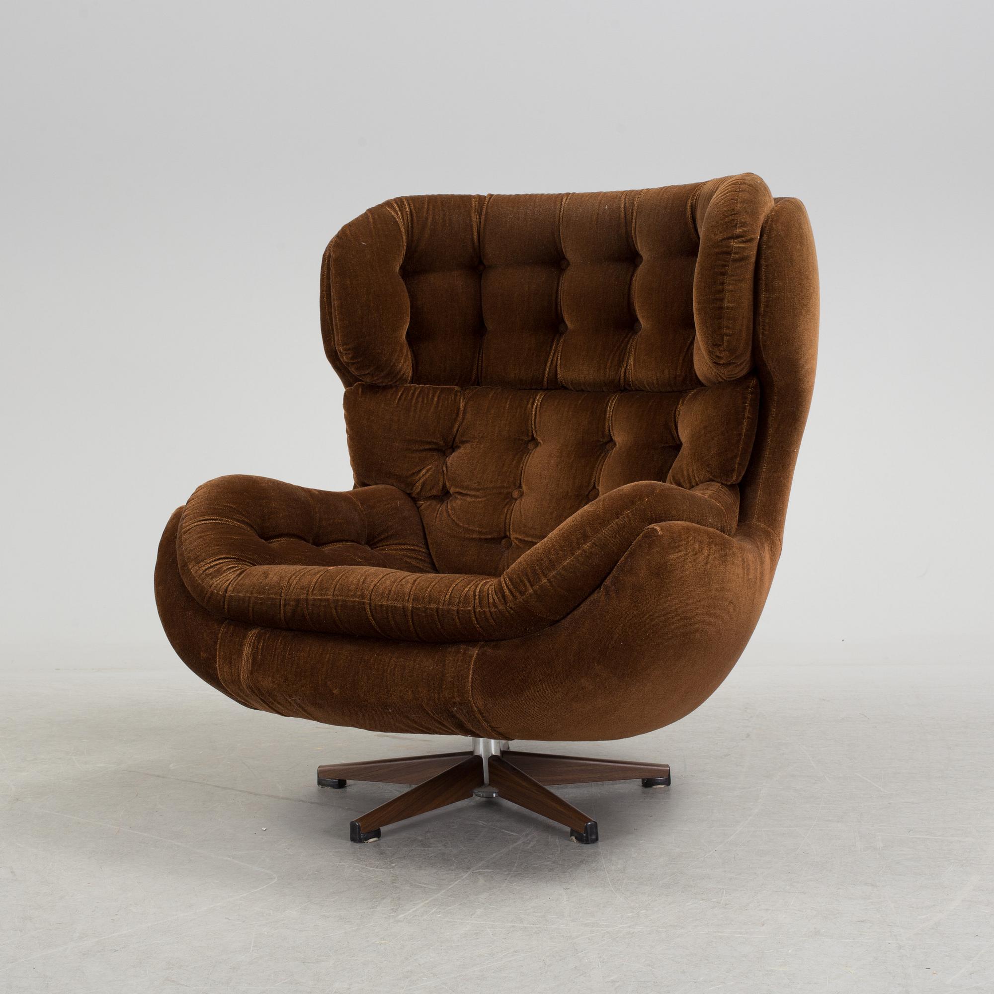 An easy chair by Swedfurn Slatte mobler Toreboda. Bukowskis