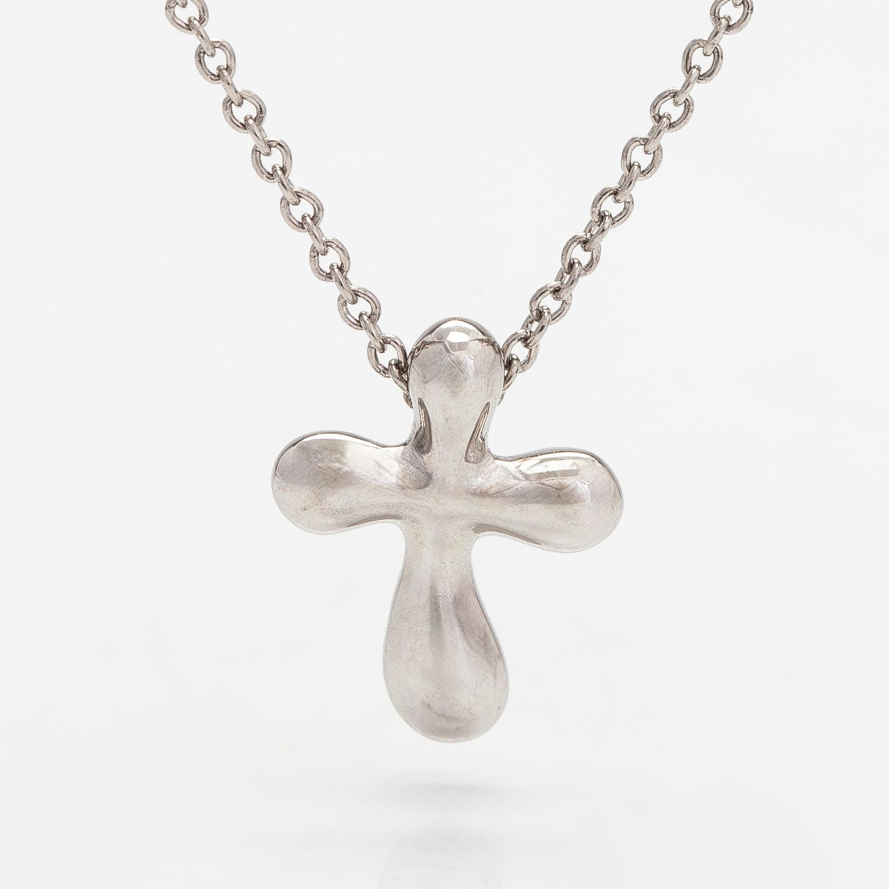 Tiffany & Co, Elsa Peretti, kaulakoru, risti, platinaa.